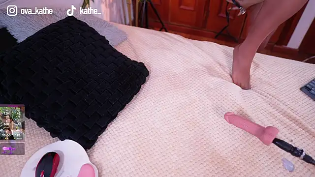 Lucy fit online show from 11-17-25, 10:08