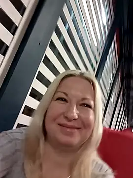 Snapshot of Arina_smiles chatting on 01-17-25, 07:38 Arina smiles online show from 01-17-25, 07:38