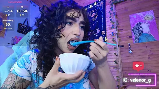 Snapshot of valenor_ chatting on 11-04-25, 02:26 valenor online show from 11-04-25, 02:26