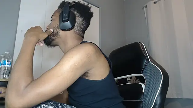 ChrisVacher online show from 12-23-24, 11:57