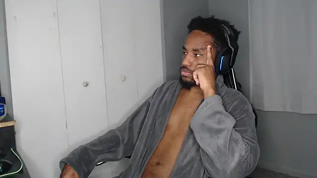 ChrisVacher online show from 12-04-24, 06:27