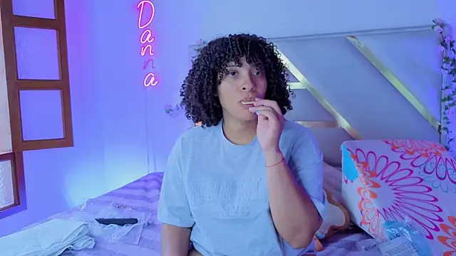 DannaBerry online show from 07-10-26, 06:52