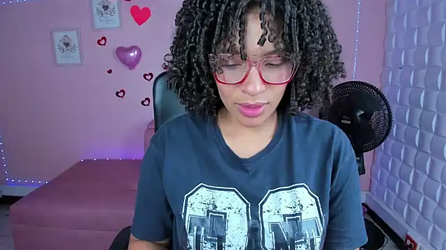 DannaBerry online show from 03-07-25, 03:18