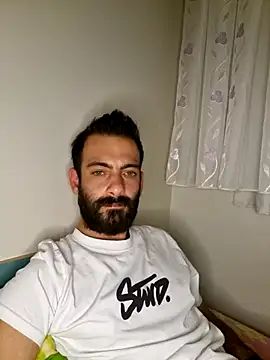 Snapshot of Drkats chatting on 10-12-25, 12:12 Drkats online show from 10-12-25, 12:12