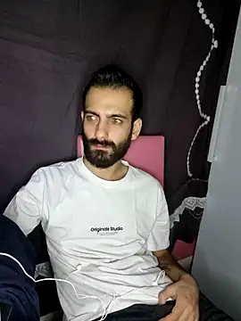 Snapshot of Drkats chatting on 02-12-26, 07:46 Drkats online show from 02-12-26, 07:46