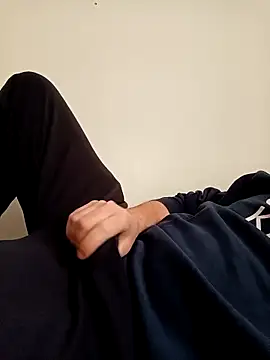 ScalicHat69 online show from 04-09-26, 10:10