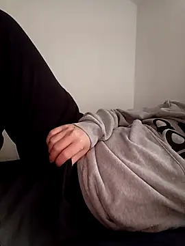 ScalicHat69 online show from 02-03-26, 03:28