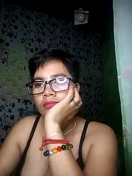 Snapshot of lovely_samxxx24 chatting on 02-15-25, 08:11 lovely samxxx24 online show from 02-15-25, 08:11