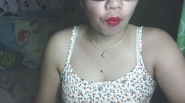 Snapshot of lovely_samxxx24 chatting on 02-12-25, 12:05 lovely samxxx24 online show from 02-12-25, 12:05