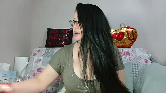 x  KHALEESI  x online show from 11-12-25, 10:13