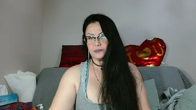 x  KHALEESI  x online show from 10-22-25, 05:45