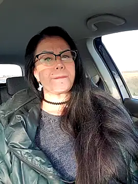 x  KHALEESI  x online show from 10-17-25, 05:55