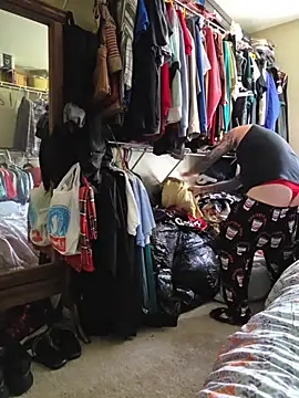 smoke777999 online show from 04-22-26, 03:41