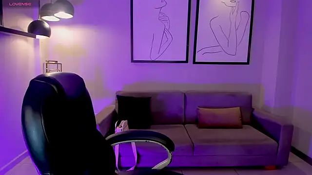 NinaMichelle online show from 07-16-26, 06:38