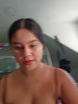 sweet lucia online show from 01-17-26, 03:04