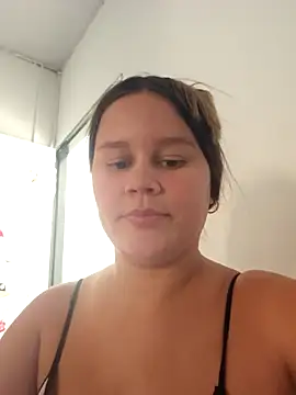 sweet lucia online show from 11-02-25, 03:17