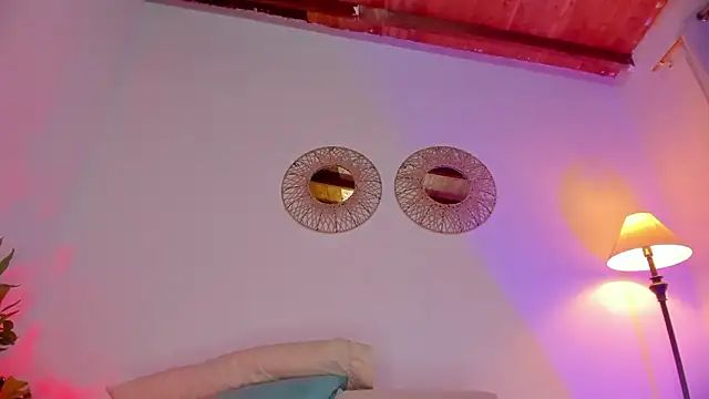 hot booty  online show from 02-25-26, 12:00