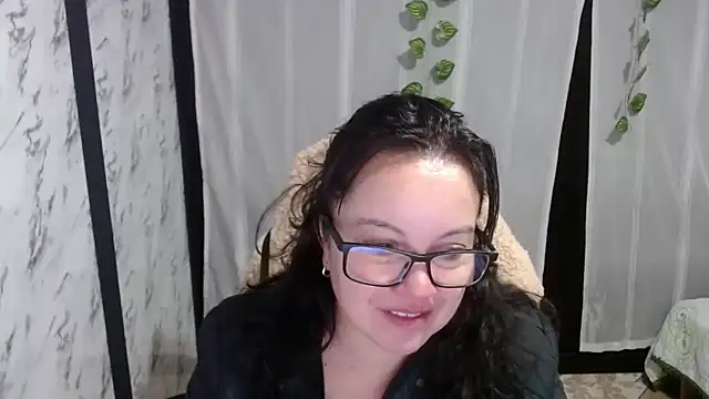 Snapshot of Sonialorens_ chatting on 03-13-25, 12:02 Sonialorens  online show from 03-13-25, 12:02