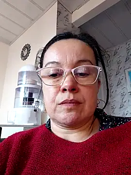 Sonialorens  online show from 06-17-26, 10:08