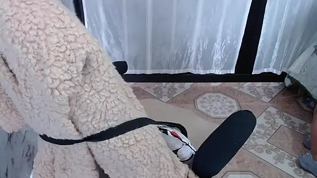 Snapshot of Sonialorens_ chatting on 03-17-25, 04:33 Sonialorens  online show from 03-17-25, 04:33