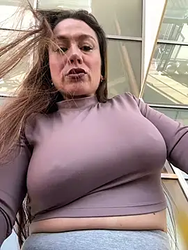 Snapshot of angelitasexy81 chatting on 01-11-25, 12:29 angelitasexy81 online show from 01-11-25, 12:29