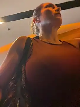 Snapshot of angelitasexy81 chatting on 12-22-24, 11:54 angelitasexy81 online show from 12-22-24, 11:54