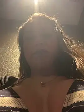 Snapshot of angelitasexy81 chatting on 01-31-25, 04:06 angelitasexy81 online show from 01-31-25, 04:06