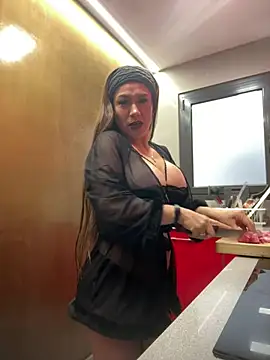 Snapshot of angelitasexy81 chatting on 12-10-24, 11:11 angelitasexy81 online show from 12-10-24, 11:11