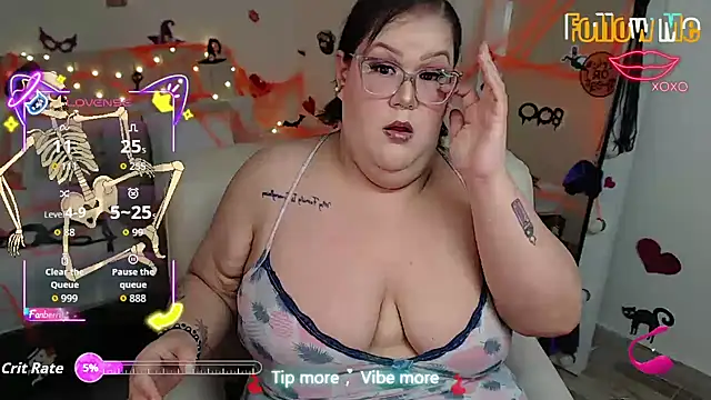 GiannaMorrys online show from 11-02-25, 02:38