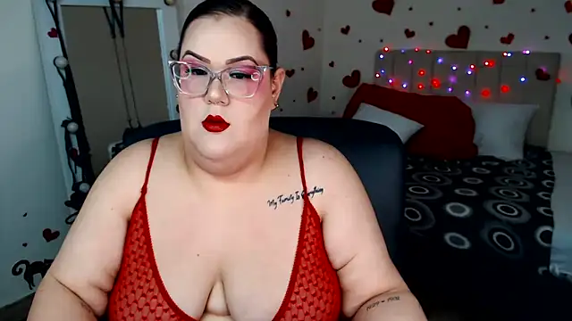 Snapshot of GiannaMorrys chatting on 05-30-26, 03:35 GiannaMorrys online show from 05-30-26, 03:35