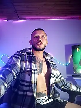 Snapshot of sebastian_horny chatting on 02-17-26, 07:05 sebastian horny online show from 02-17-26, 07:05