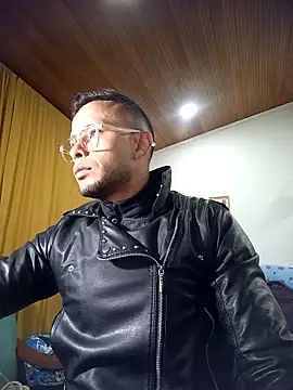 Snapshot of sebastian_horny chatting on 04-21-26, 05:03 sebastian horny online show from 04-21-26, 05:03