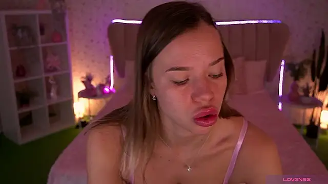 Sexy Ira online show from 03-27-26, 07:39