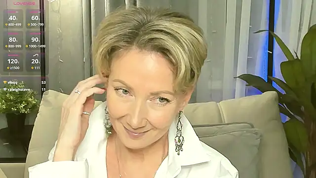 AkexandraFix online show from 11-21-25, 01:10