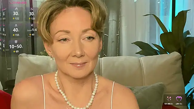 AkexandraFix online show from 01-26-25, 01:25