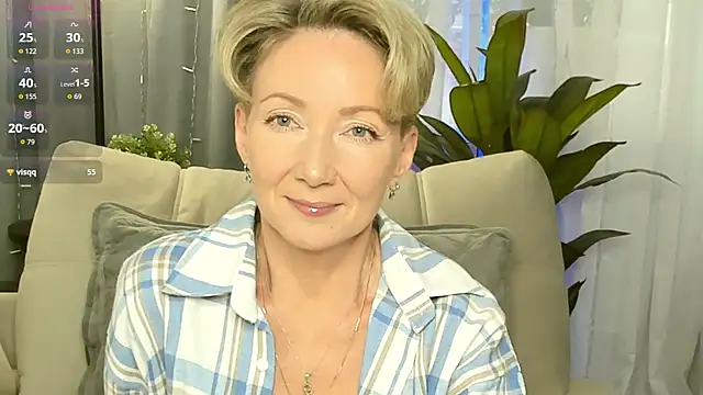 AkexandraFix online show from 10-10-25, 01:01