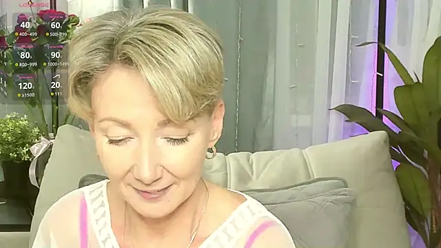 AkexandraFix online show from 11-18-25, 02:53