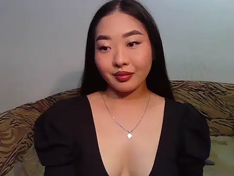 Snapshot of Aleksa_Blackdream chatting on 09-18-25, 06:16 Aleksa Blackdream online show from 09-18-25, 06:16