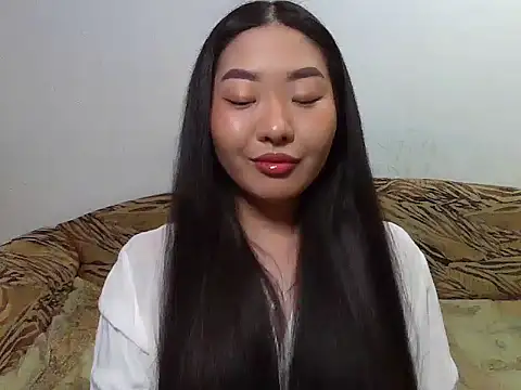 Snapshot of Aleksa_Blackdream chatting on 03-18-25, 03:01 Aleksa Blackdream online show from 03-18-25, 03:01