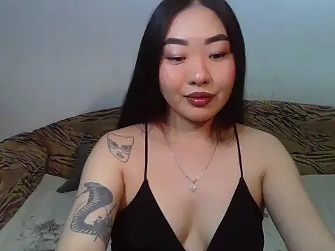 Snapshot of Aleksa_Blackdream chatting on 10-23-25, 05:50 Aleksa Blackdream online show from 10-23-25, 05:50