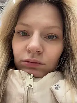 Snapshot of MaryHiggins chatting on 02-13-26, 02:06 MaryHiggins online show from 02-13-26, 02:06