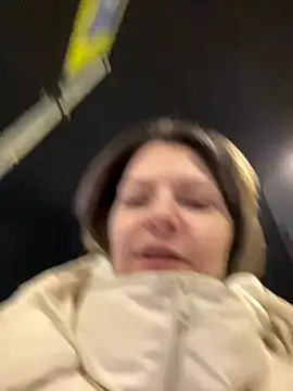 Snapshot of MaryHiggins chatting on 12-01-25, 04:08 MaryHiggins online show from 12-01-25, 04:08