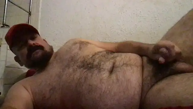 Snapshot of madmaxmiami chatting on 10-05-25, 01:18 madmaxmiami online show from 10-05-25, 01:18