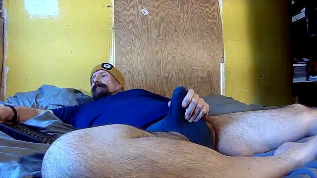 Snapshot of madmaxmiami chatting on 09-08-25, 07:24 madmaxmiami online show from 09-08-25, 07:24