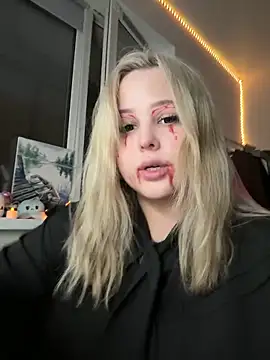 Snapshot of B_Ratz chatting on 10-31-25, 09:11 B Ratz online show from 10-31-25, 09:11