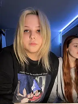 Snapshot of B_Ratz chatting on 11-12-25, 08:23 B Ratz online show from 11-12-25, 08:23