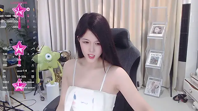 Judy0523 online show from 02-27-25, 03:40