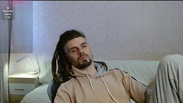 Aestheticguy101 online show from 10-24-25, 11:20