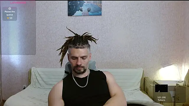 Snapshot of Aestheticguy101 chatting on 06-03-26, 02:33 Aestheticguy101 online show from 06-03-26, 02:33