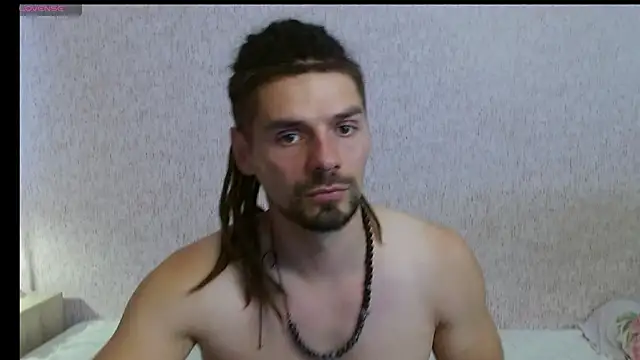 Aestheticguy101 online show from 10-05-25, 12:29